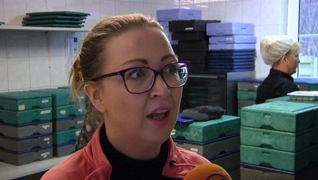 Tafeltje Dekje heeft alle 130 maaltijden in Oost-Groningen bezorgd - RTV Noord