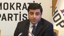 Hdp'yi Ziyaret Eden Barış Grubu'ndan Oya Baydar: Türkiye'nin Hızla Suriyeleşmeye Gittiğini...