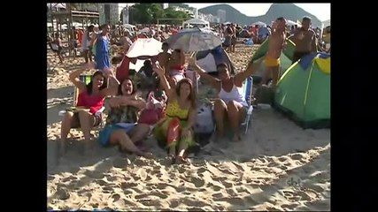 Mais de 2 milhões de pessoas acompanharam a chegada de 2016 em Copacabana
