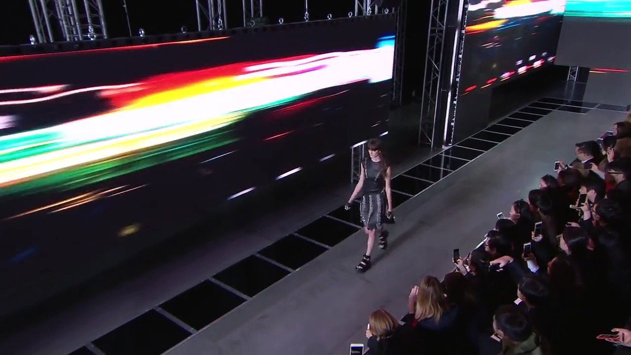 Louis Vuitton   Spring Summer 2016 Full Fashion Show   Exclusive