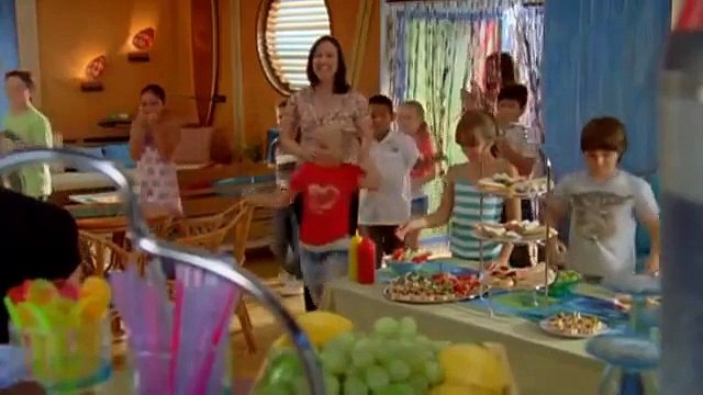 H2O - Plötzlich Meerjungfrau Staffel 3 Folge 11 - Rikko der Clown, Teil 1