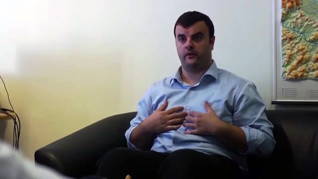 Oj kujdestare a munesh me marr edhe at qiken e vllaut a !!