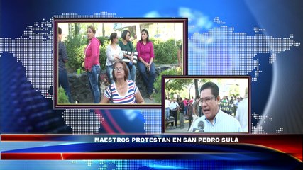Maestros realizan plantón en parque de San Pedro Sula