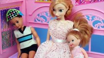 FROZEN WEDDING Anna Kristoff Marriage Ceremony Elsa Bridesmaid, Hans and Barbie by DisneyC