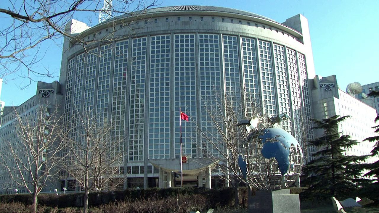 Vários países condenam teste nuclear na Coreia...