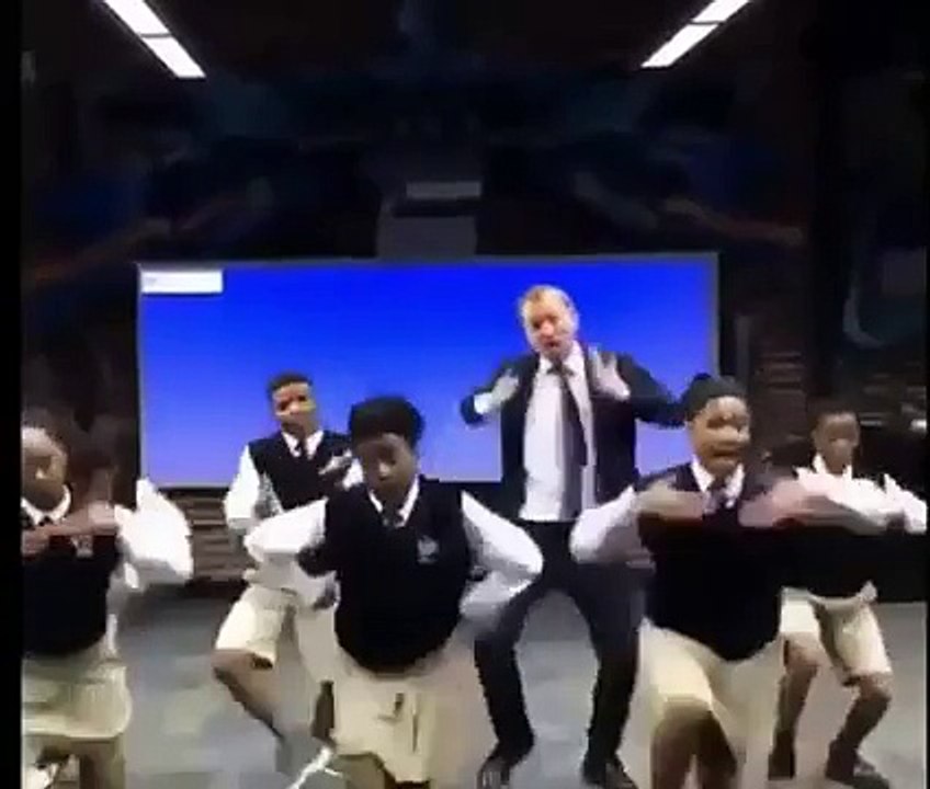 Teacher Dances with Students Atlanta Teacher dancing Ron Clark Bet You Can't Do It Like Me challenge