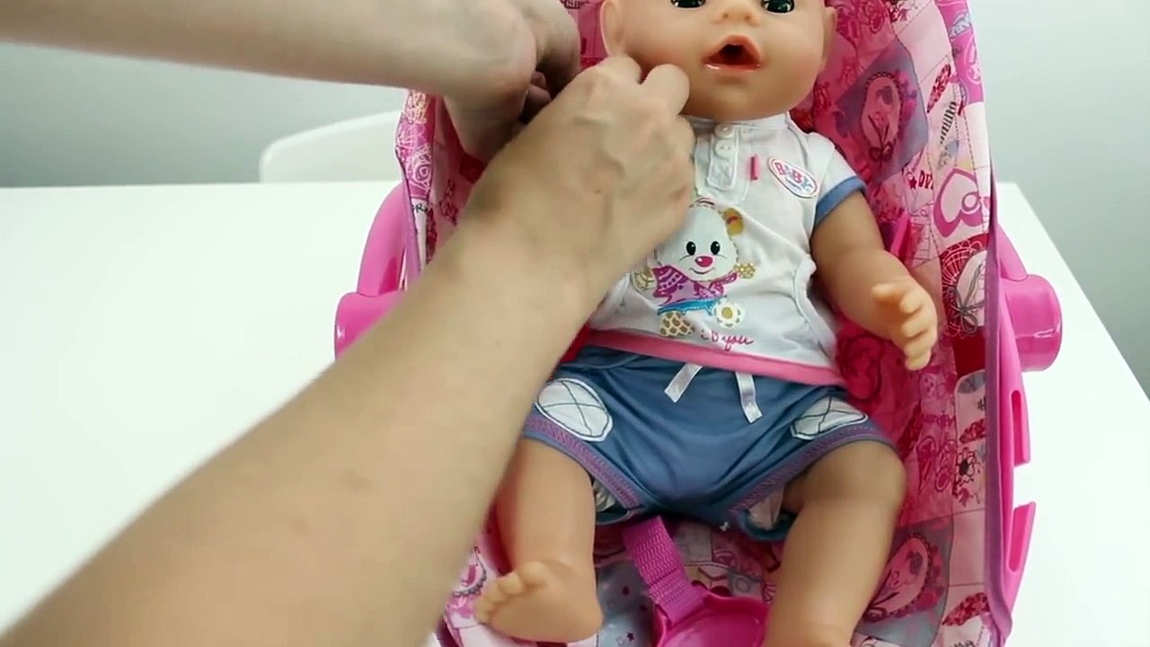 Baby Doll Bathtime & Lunch Nenuco Baby Girl Change Diaper How to Bath a Baby Toy Videos