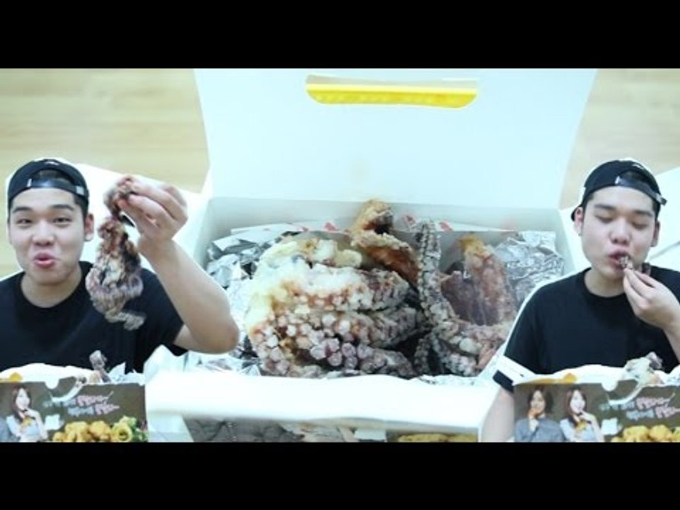 "대형 문어 치킨 먹방 도전!" - 스팀보이 (괴물크라켄치킨)