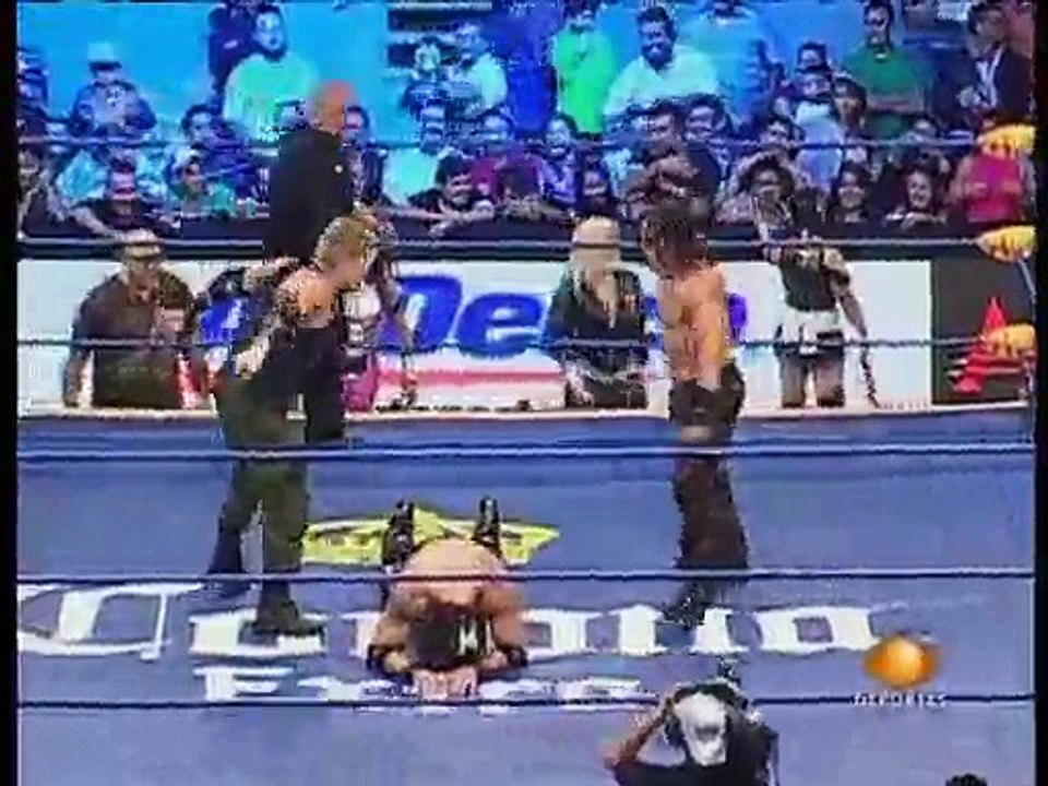 03 Aero Star & El Elegido vs. Los Bellos Stone