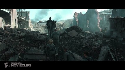 The Hunger Games: Mockingjay - Part 1 (6/10) Movie CLIP - Gales Story (2014) HD