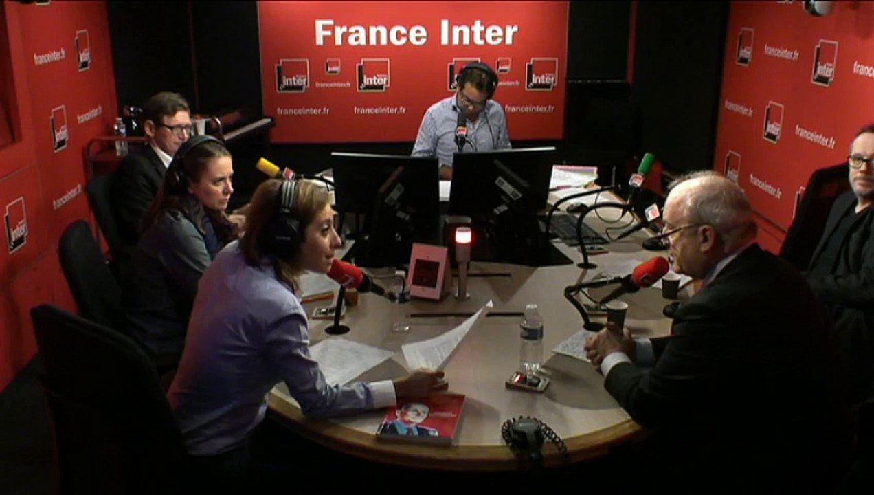 Hubert Védrine répond aux questions de Léa Salamé