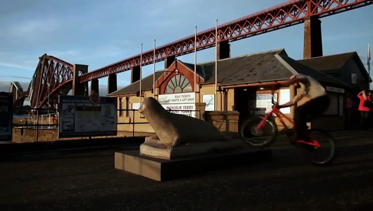 Watch These Amazing Crazy Stuts Made By This Scottish!