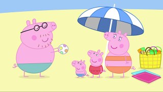 Peppa Pig - At The Beach (Clip)