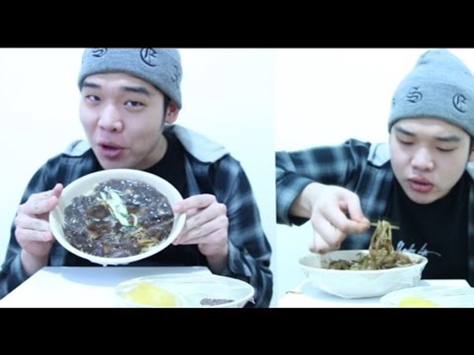 "이쑤시개로 자장면 한그릇 다 먹기 도전!" - 스팀보이 (짜장면미션먹방)