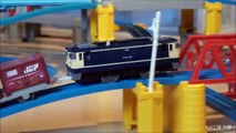 【プラレール走行動画】EF65 1000の牽く貨物列車