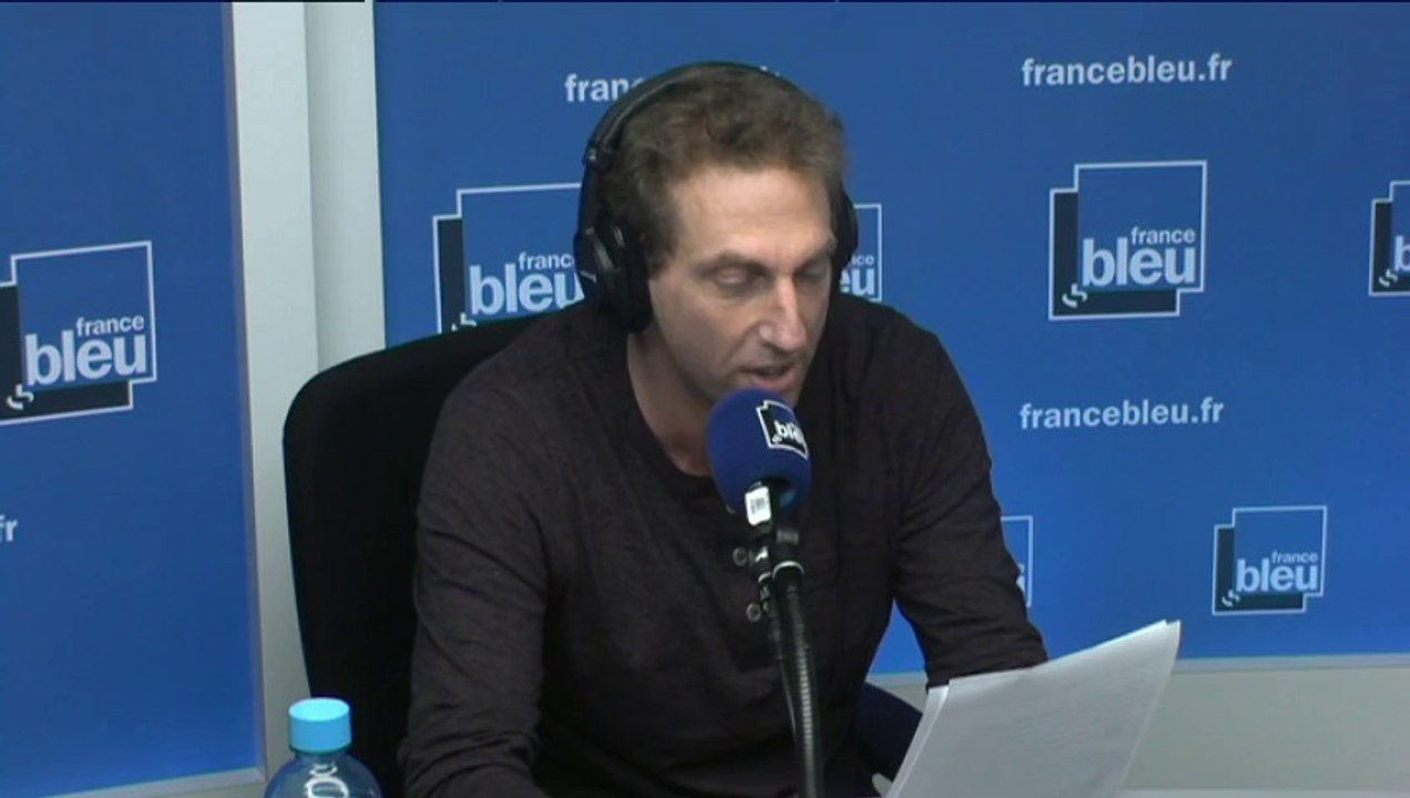 Alain Juppé propose un job à Mathieu Madénian