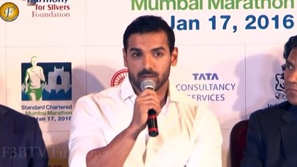 "MUMBAI MARATHON 2016 COUNTDOWN PC WITH JOHN ABRAHAM"