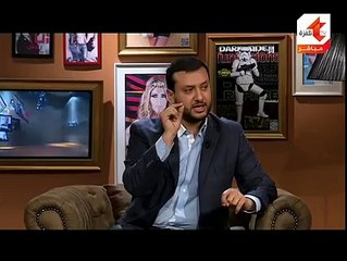 شاب تونسي يعزف على المزود بطريقة غريبة عن العادة