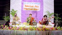 Delhi Belly HD Video Song Nakkaddwaley Disco, Udhaarwaley Khisko (Full Version)