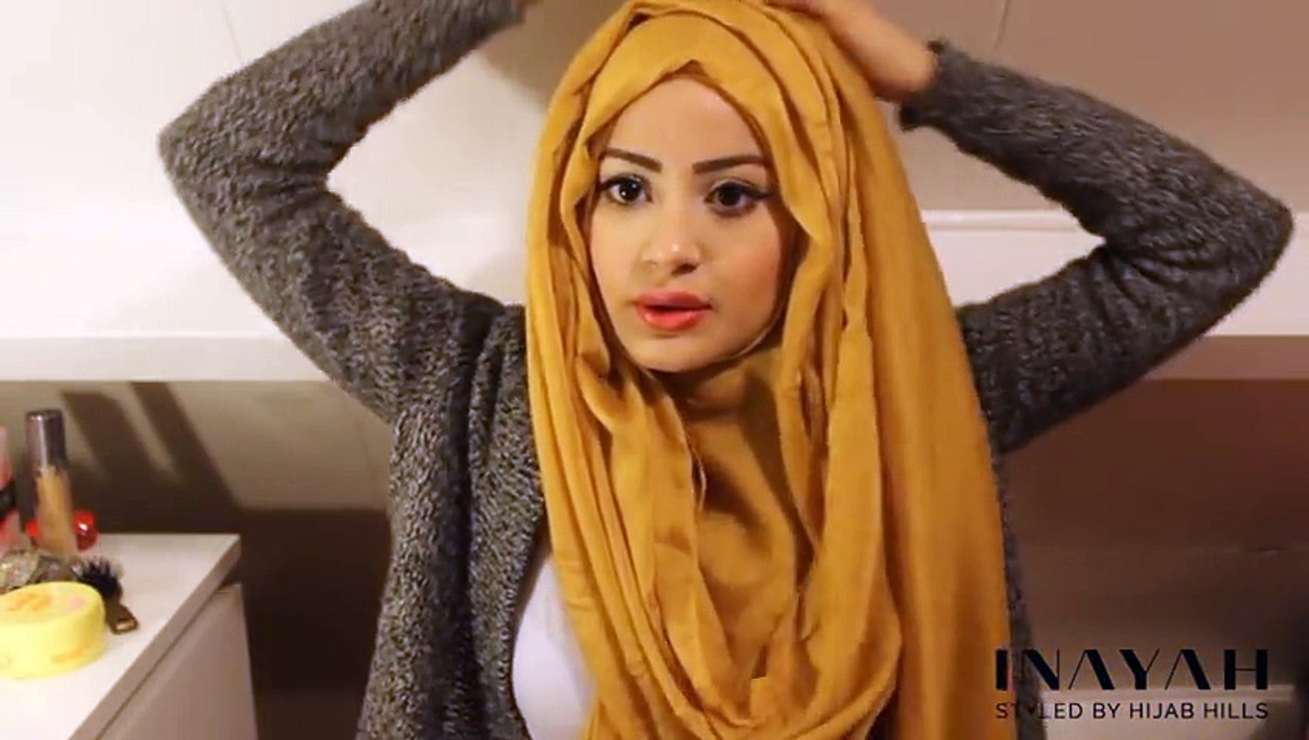 How To Style Your INAYAH Scarf