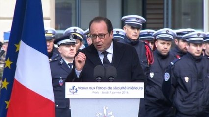 Hollande précise les nouvelles mesures de lutte contre le terrorisme