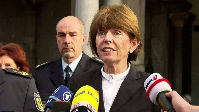 Agressions sexuelles à Cologne : la maire promet les poursuites les plus fermes