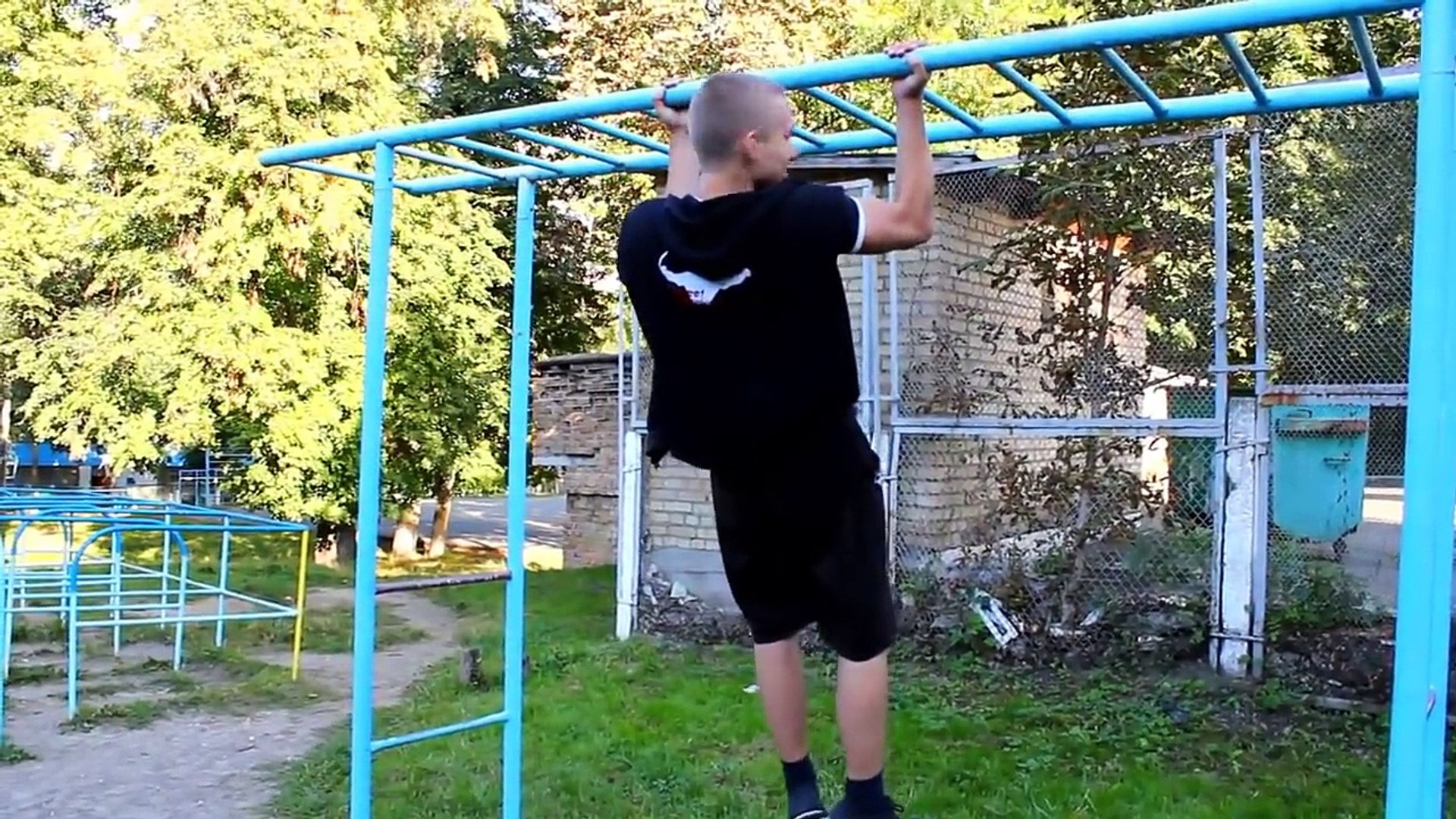 ⁣Street Workout Турник лучше чем качалка