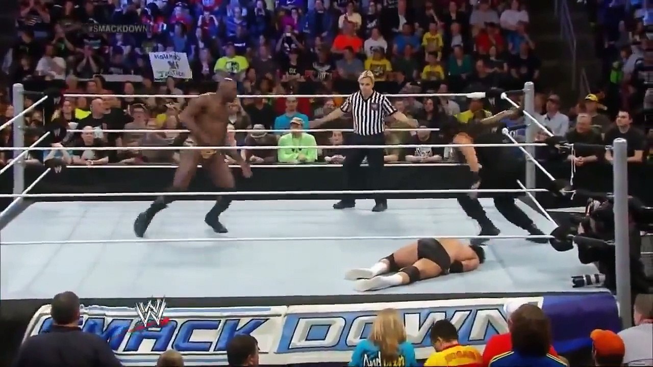 Roman Reigns (Tribute Spear_Superman Punch)