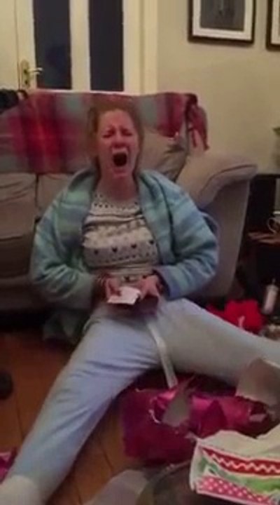 VIDÉO Elle reçoit des place pour un concert de Justin Bieber, sa réaction est... magique !
