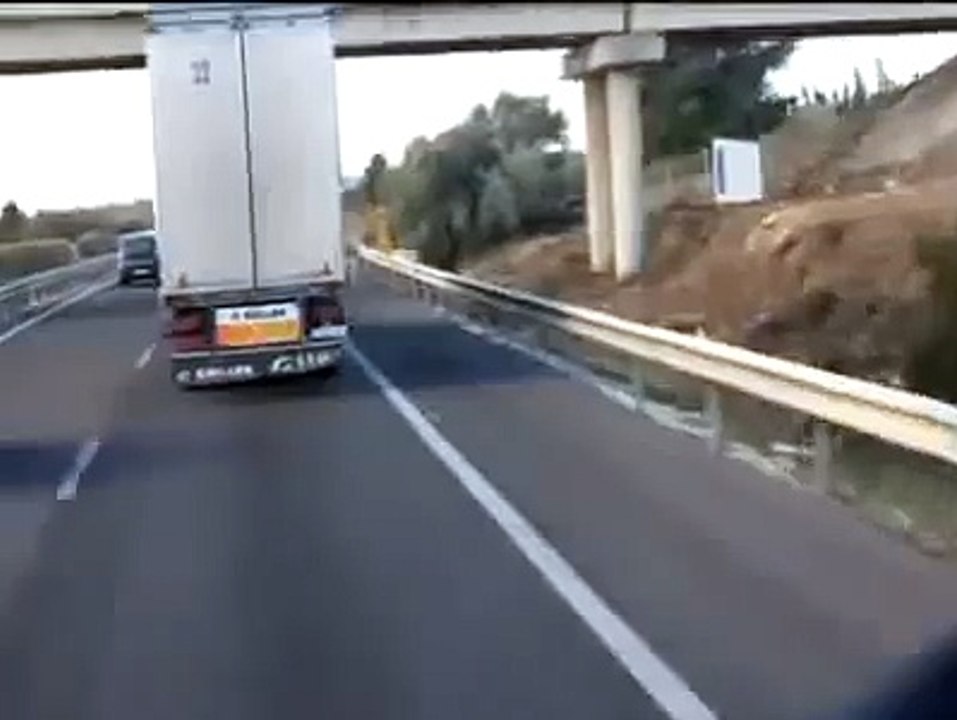 Kamion i vjetar