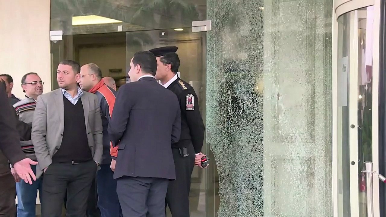 Egypte: tirs contre des policiers gardant un hôtel au Caire (2)