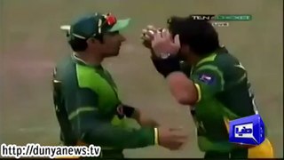 Afridi, Misbah Fight During Match