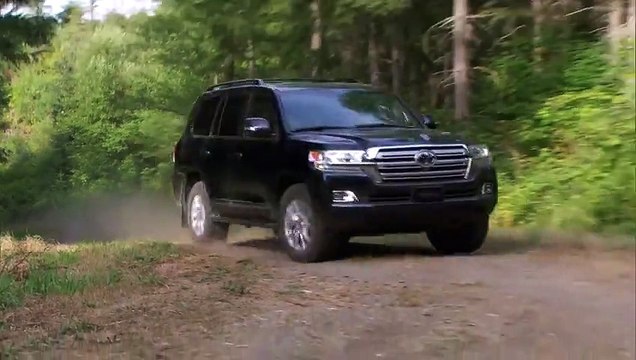 2016 Toyota Land Cruiser - Offroad Driving