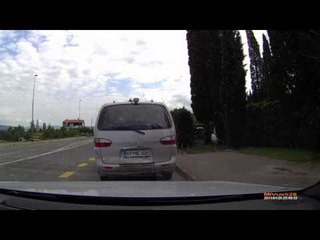 Бессмертные пешеходы на дороге