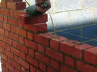 Laying Flemish brickwork