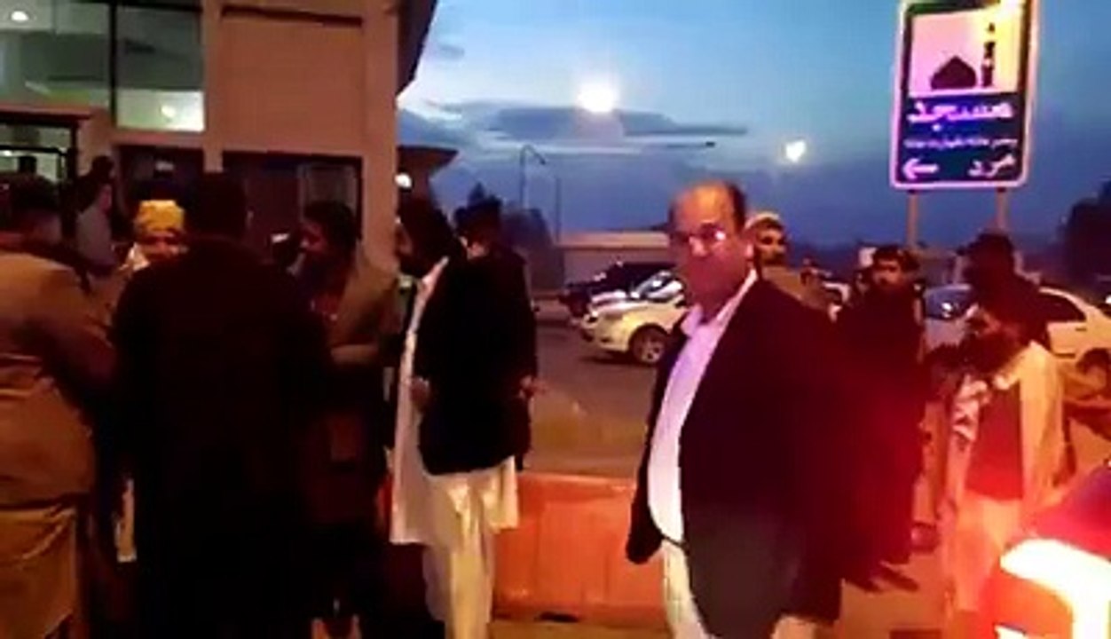 Fazal ur Rehman In A Night Club