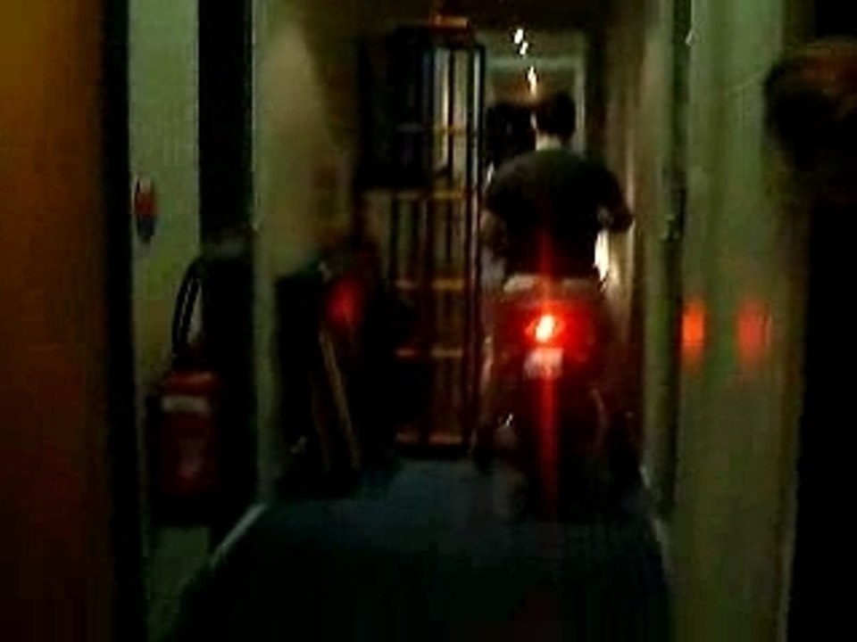 En scooter dans Ferbos