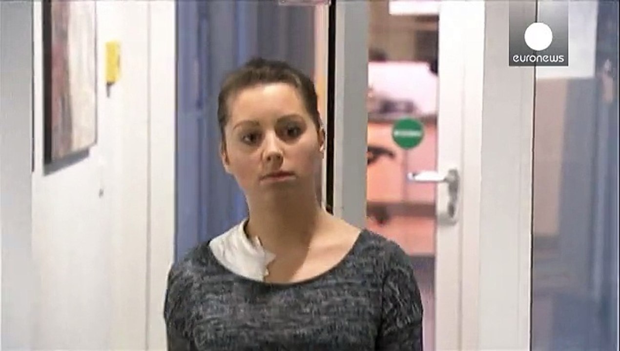 Demonstration gegen Übergriffe von Köln - Merkel fordert 'harte Antwort des Rechtsstaats'