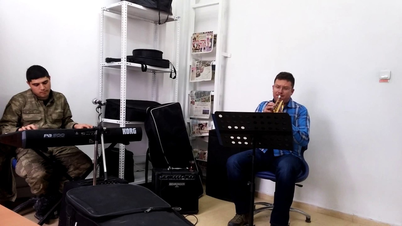 BEYOGLUNDA GEZERSİN