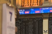 El Ibex 35 se desploma más de un 3%