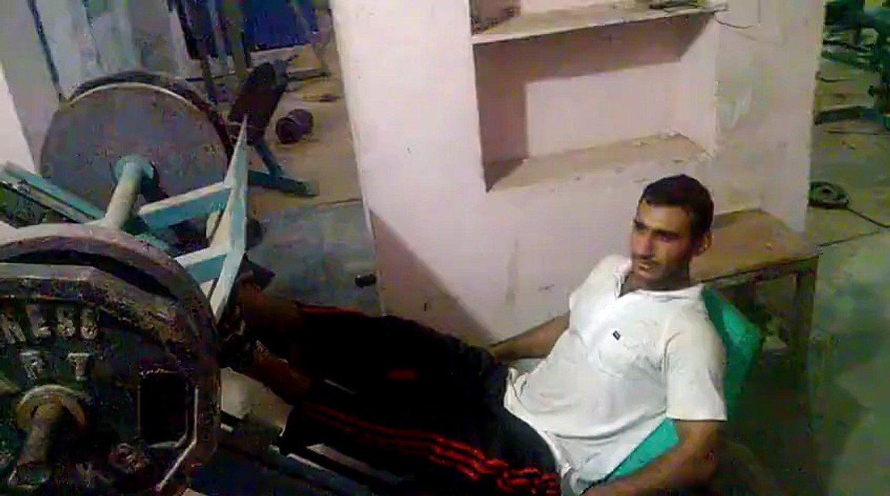 GYM FUNNY WORKOUT