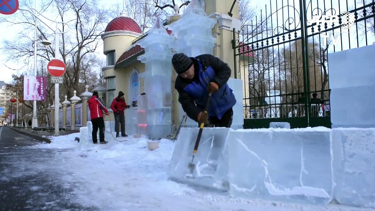 Frostig schön: Eis-Festival in Harbin
