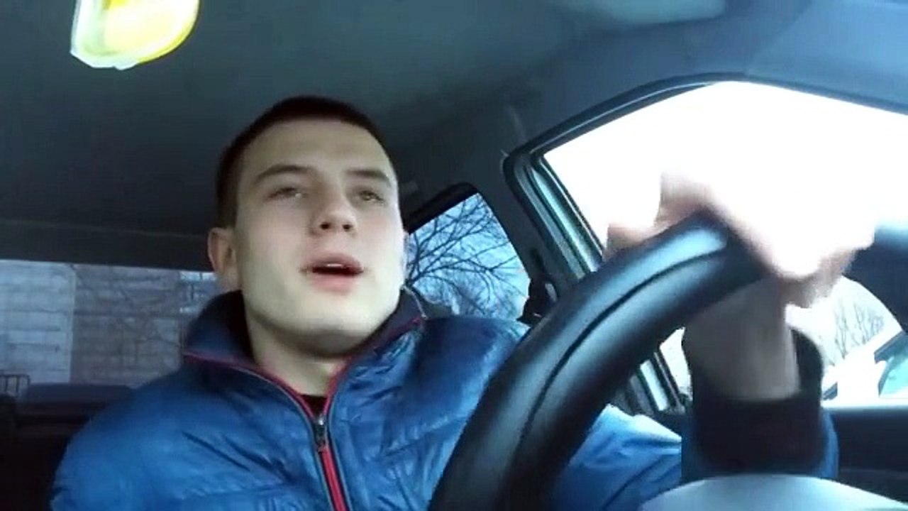 хорошо поёт