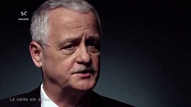 Un OVNI Cigare prend en chasse un hélicoptère militaire US !