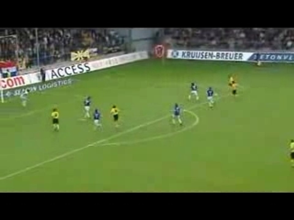 Soltani contre FC Den Bosch (R)