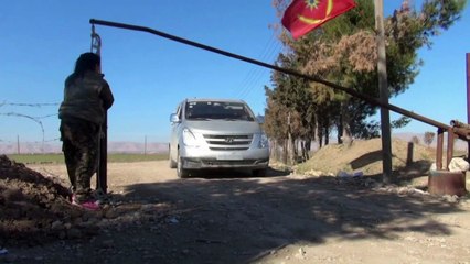 مقاتلات مسيحيات سريانيات على خطوط المواجهة ضد الجهاديين في سوريا