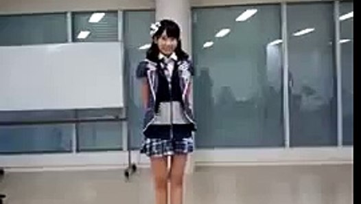 Hkt48宮脇咲良 ドナルドダックのものまねをします Video Dailymotion