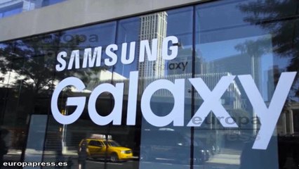 El primer smartphone plegable de Samsung llega este año