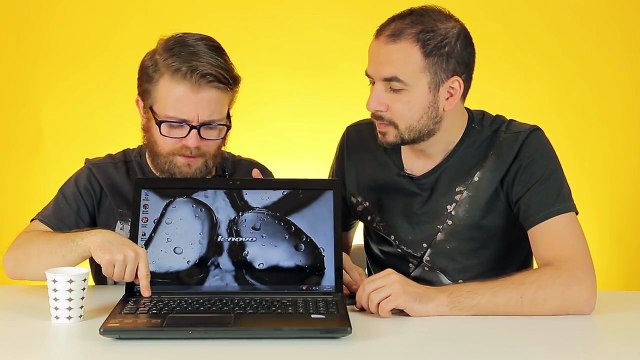 Dizüstü Bilgisayara Su Döküldüğünde Ne Yapmalısınız?