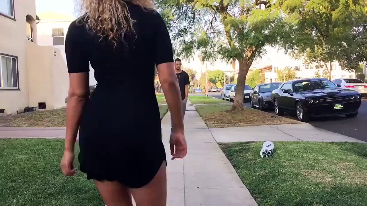Fuck the girl on the road